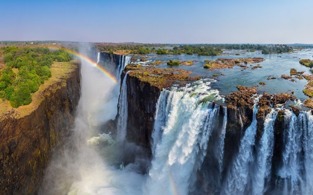 7-Day pocket friendly Botswana & Victoria Falls Tour 
