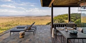 alt="Luxury safari lodges and camps in Serengeti and Masai Mara"